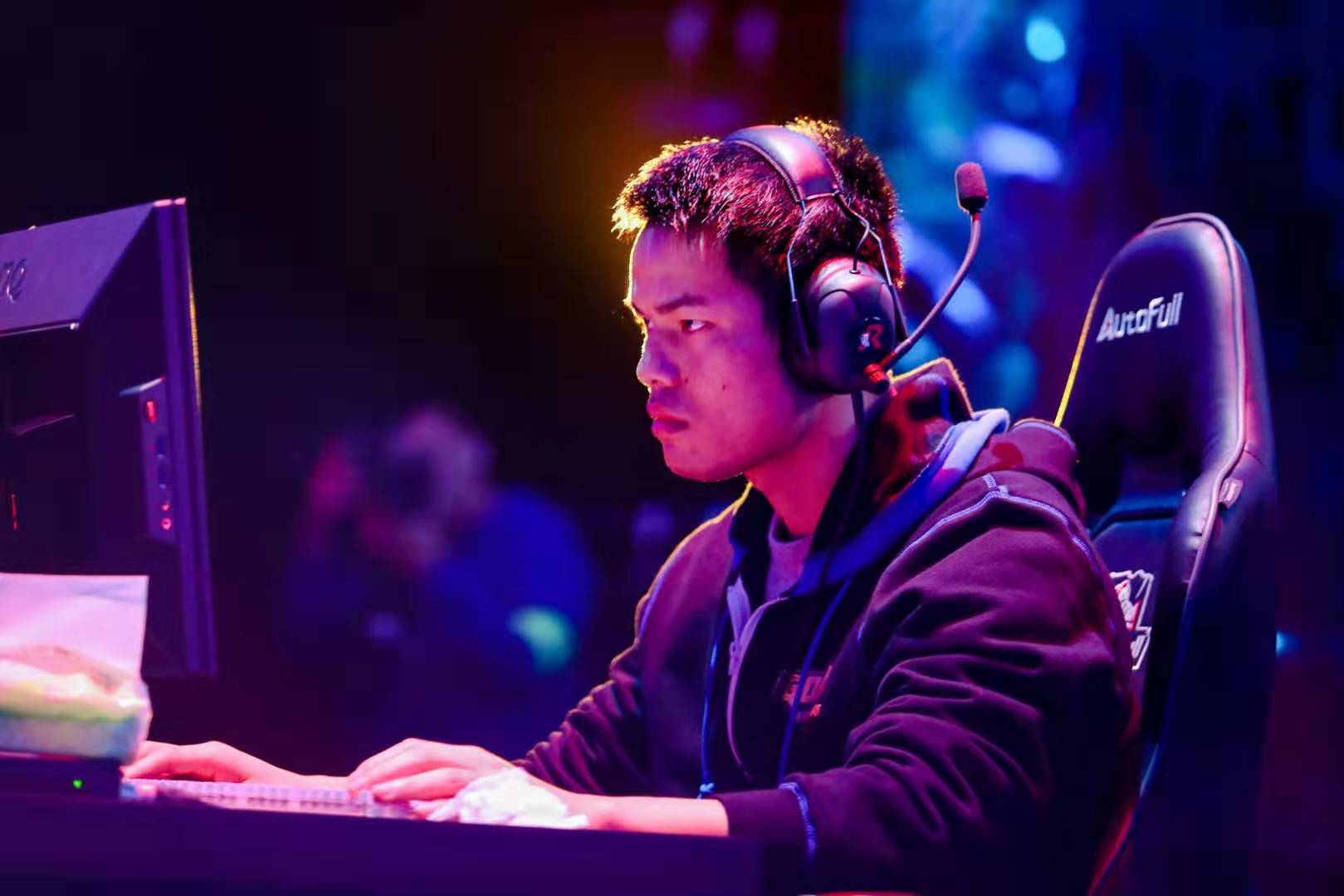 止比赛并观 止比赛并观